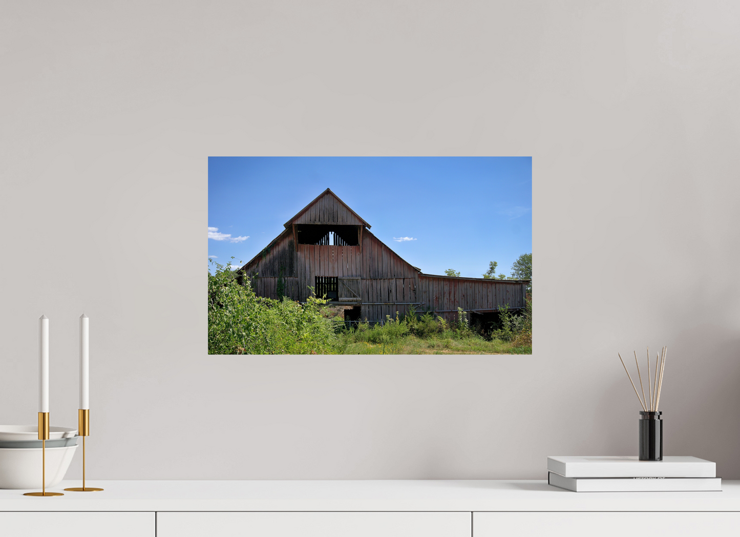 1920s barn with color